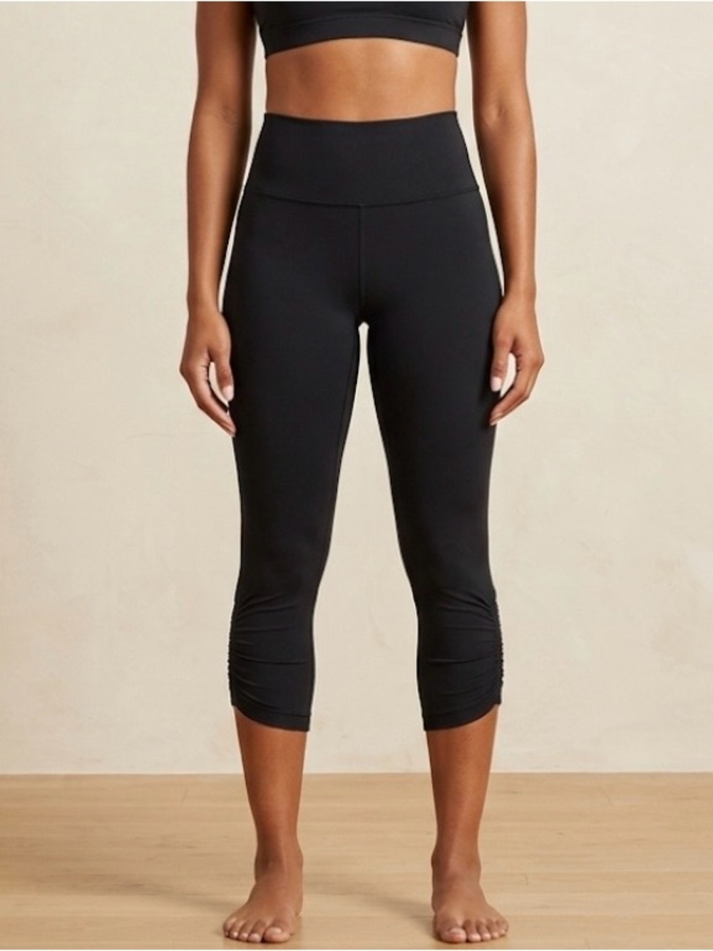 Lululemon Capri Leggings Heathered Charcoal Womens 6 Yoga Athleisure
